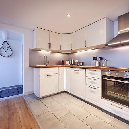 2 Bedroom Mountain View Apartment インターラーケン エクステリア 写真