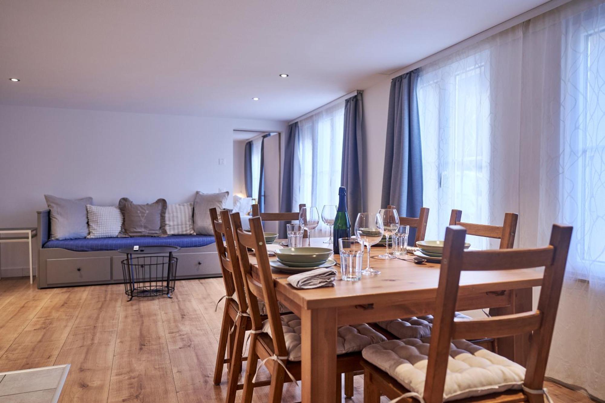 2 Bedroom Mountain View Apartment インターラーケン エクステリア 写真