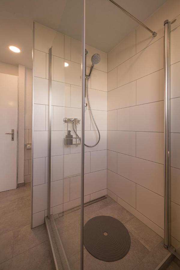 2 Bedroom Mountain View Apartment インターラーケン エクステリア 写真